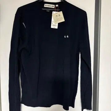 유니클로 ANNA HINDMARCH 네이비 니트 XL 새상품, 미사용