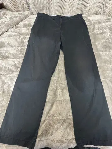 TOMMY HILFIGER 블랙 치노 팬츠