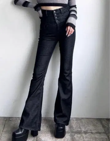 EMODA 슈퍼 하이웨스트 플레어 바지