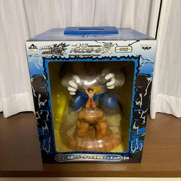 드래곤볼 거대 원숭이 베지터 피규어