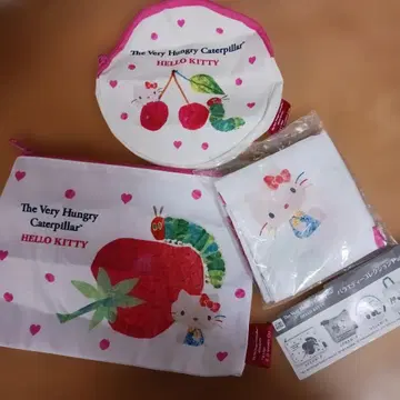 헬로키티 배고픈 애벌레 콜라보 가챠 파우치 손수건 세트