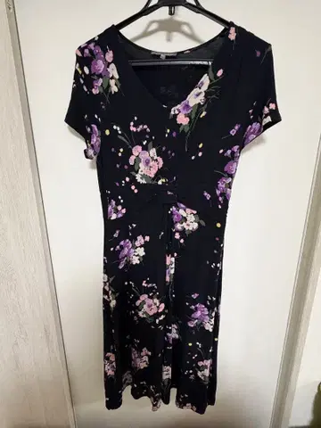 LAURA ASHLEY 꽃무늬 반팔 미니 원피스 사이즈 11