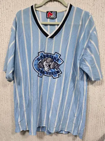 MATCH 1 노스캐롤라이나 대학 타힐스의 메쉬 셔츠