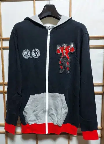 새상품/신일본 프로레슬링 x 근육맨/후드티/악마장군