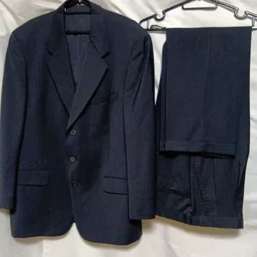 다크 블루 비즈니스 정장 자켓과 팬츠 세트