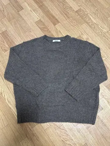 El mar 크루넥 긴팔 스웨터