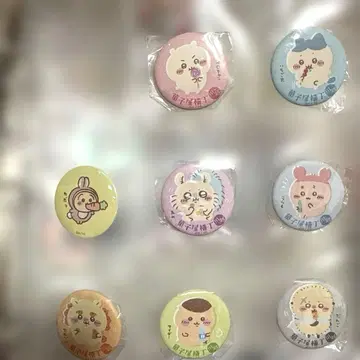 치이카와(먼작귀) 냠냠 본점 캔 배지