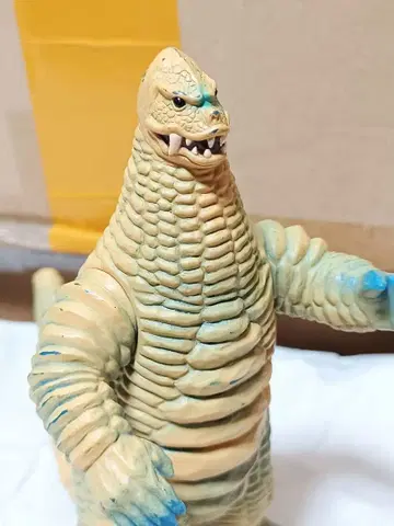 라이브 씰 있음 레드킹 14cm 울트라맨 소프트 비닐 절판 24