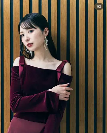 완판템 FRAY I.D 리본 숄더 드레스