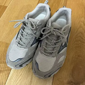 미즈노 스니커즈 MXR 24.5cm