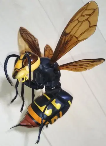 생물대도감 오오말벌 가샤폰 가챠 피규어 토쿠리바치