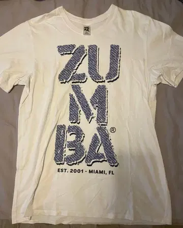 ZUMBA 화이트 데님 로고 T셔츠 M/L 정품