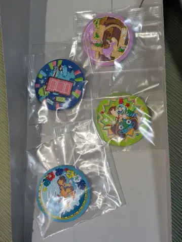 디즈니 자수 캔 배지 비스킷