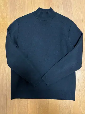 새상품급 바운드 울 밀라노 리브 하이넥 모크넥