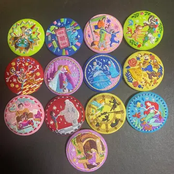 Disney 디즈니 자수 캔뱃지 비스킷 2