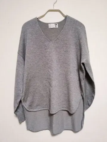 soeur7 그레이 V넥 긴팔 스웨터 야마다 스콧 클럽