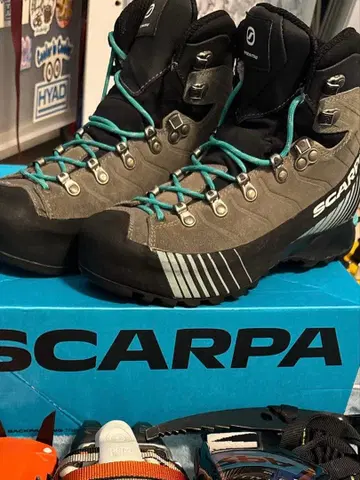 리베레 SCARPA 38 설산