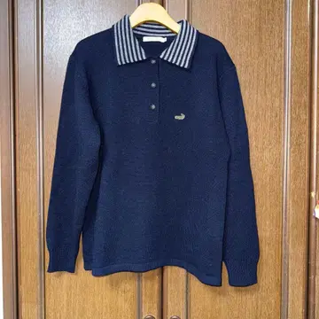 레어 새상품급 크로커다일 카라 부착 울 니트 네이비