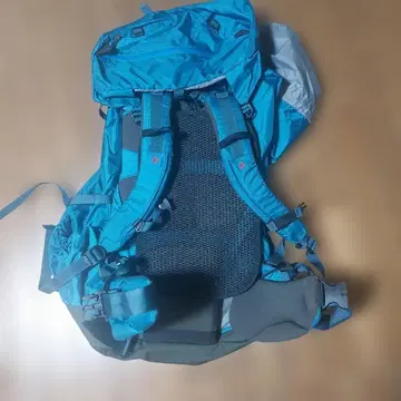 중형 파랑 백팩 메쉬 백 패널