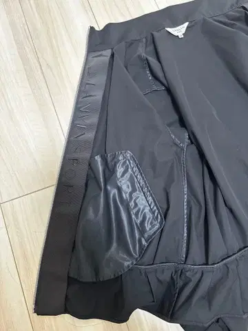 RANVIN SPORT 블랙 풀집업 자켓