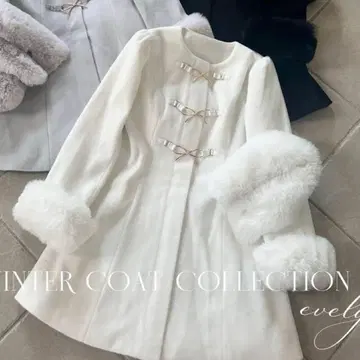 완판템 evelyn 리본 비트 코트 퍼 포함 화이트 2024