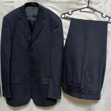 Ermenegildo Zegna 다크 블루 비즈니스 정장