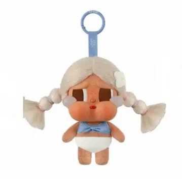 CryBaby 해변에서 쉬는 중