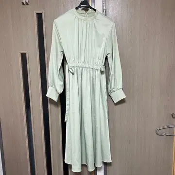 민트 그린 긴팔 원피스