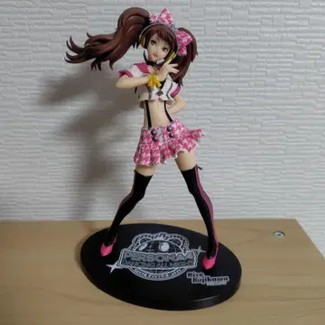 페르소나 4 댄싱 올 나이트 쿠지카와 리세 피규어