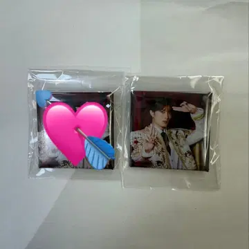 M!LK 한정판 캡슐 토이 스퀘어 캔뱃지 야마나카 유타로 사쿠라 스테이지