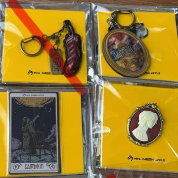 바벨 가챠 키링A 카메오 핀즈B 스티커 세트B