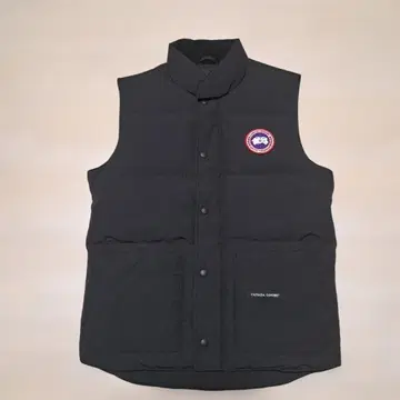 Canada Goose 블랙 다운 베스트