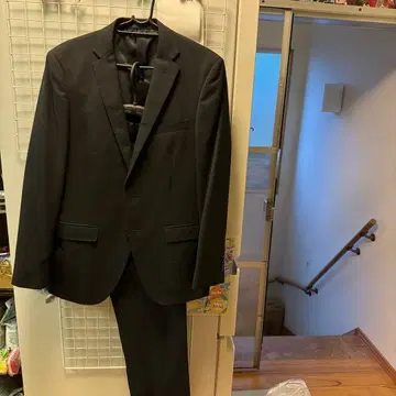 RITORNOCONTEMPORARY 블랙 수트