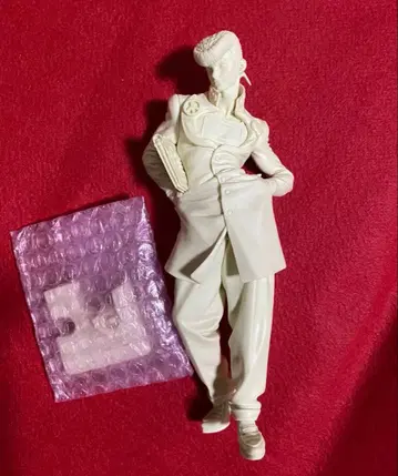 죠죠의 기묘한 모험 석고 피규어 죠스케