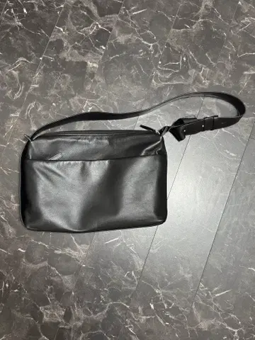 [ear PAPILLONNER] 2way 가죽 숄더백 블랙