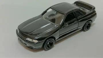 토미카 가리버 특주 스카이라인 GT-R BNR32