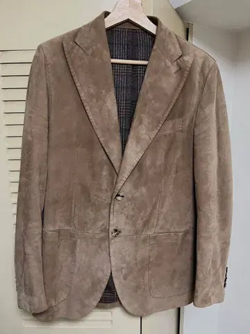 Rifugio 베이지 스웨이드 자켓