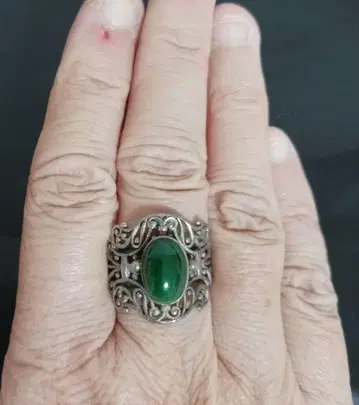 그린 컬러 빈티지 반지