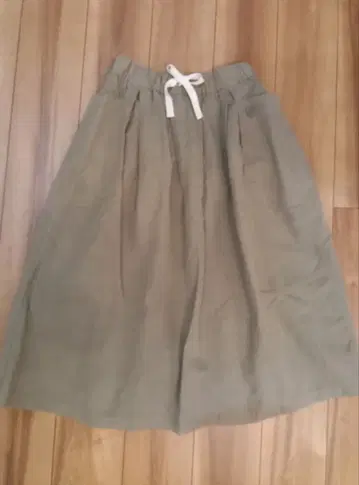 [ 미사용 ] 오르치발 린넨 스커트 size1