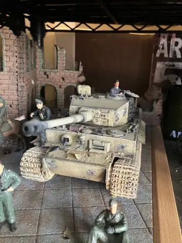 1/35 TIGER 1 오토 카리우스 레닌그라드 포위전 [디오라마 세트]