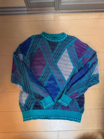 기하학 패턴 리브 스웨터