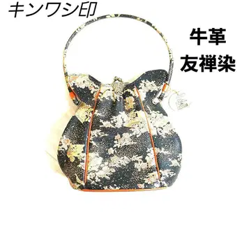 킨와시 상표 일본 의류용 백 소가죽 유젠 염색 가마구치 꽃무늬 부채무늬