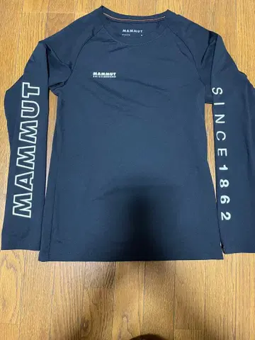 MAMMUT 블랙 긴팔 T셔츠 M 여성용