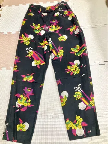 레오나르 골프& 꽃무늬 팬츠 블랙, 66-92, 라무스 100%