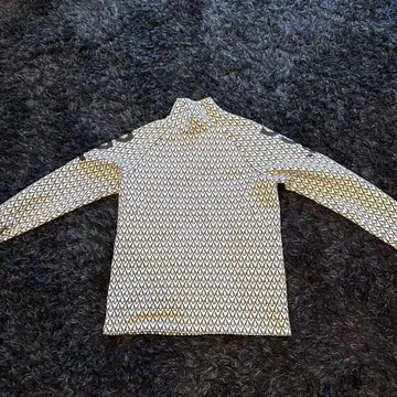 PGG 기하학(크리스마스 트리) 무늬 하이넥 셔츠