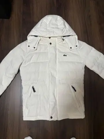 Lacoste 화이트 다운 자켓