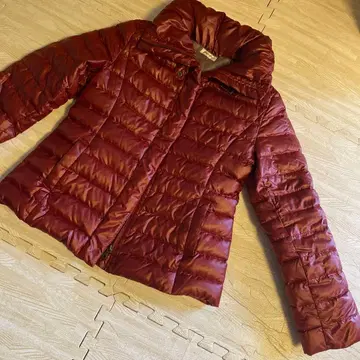 ensuite 버건디 다운 자켓