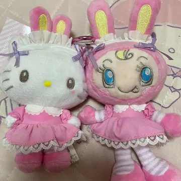 메조피아노 산리오 키티 베리에짱 마스코트