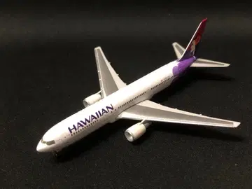 하와이안 B767-300 N581HA