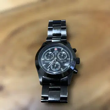 SWISS MILITARY 크로노그래프 워치